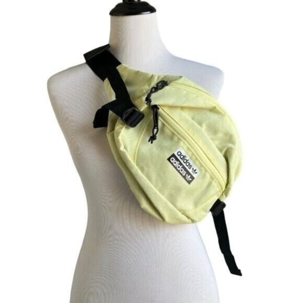 Adidas Utility Yellow And Black Crossbody Wide Strap Fannypack Sling Waistbag